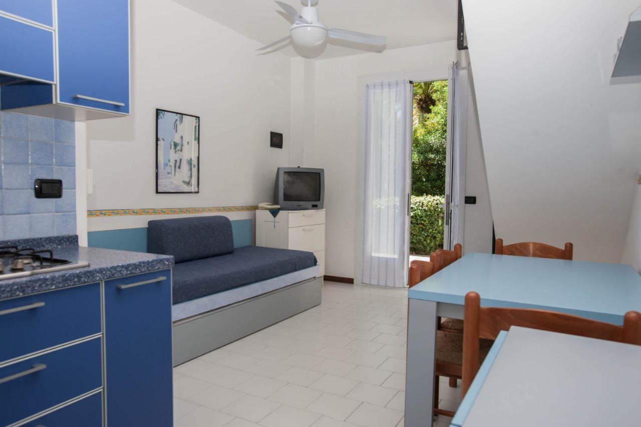 Residence Rta Villa Marina Imperia Exterior photo